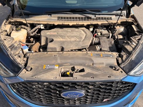 Used 2019 Ford Edge ST w/ Equipment Group 401A AWD/4WD image 9