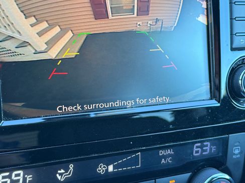 Used 2019 Nissan Rogue SV image 6