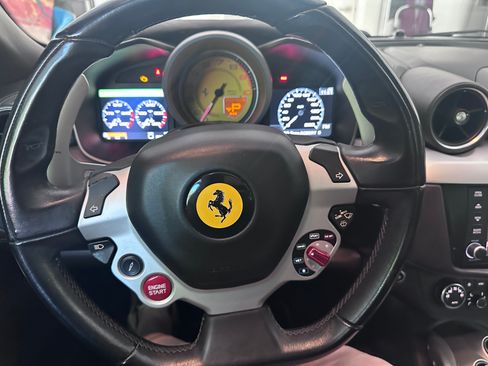 Used 2012 Ferrari FF AWD/4WD image 10