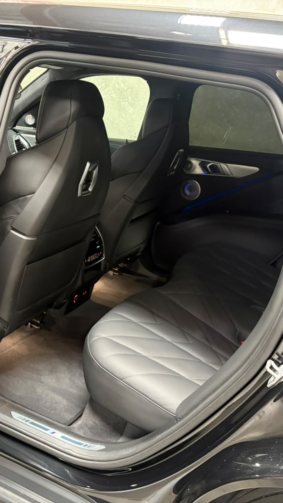 Used 2025 BMW XM AWD/4WD image 5