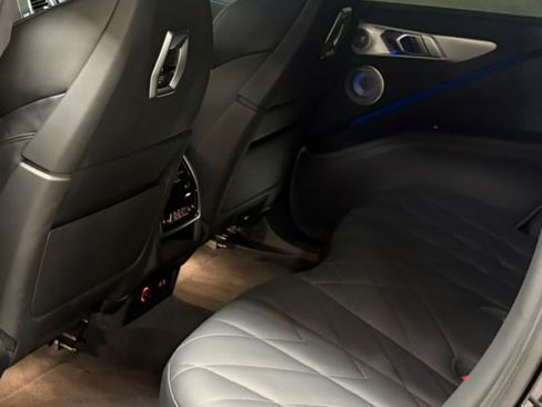Used 2025 BMW XM AWD/4WD image 5