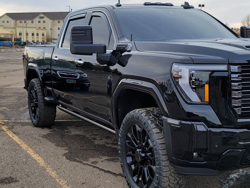 Used 2026 GMC Sierra 2500 Denali Ultimate w/ Max Trailering Package image 19