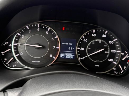 Used 2019 Nissan Armada Platinum w/ Captain's Chairs Package image 6