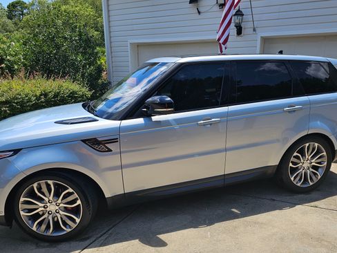 Used 2016 Land Rover Range Rover Sport Supercharged image 1