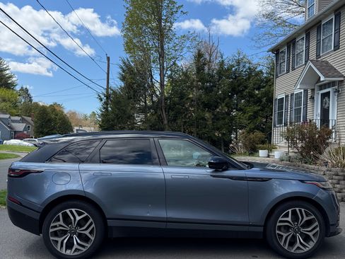 Used 2018 Land Rover Range Rover Velar AWD/4WD image 8
