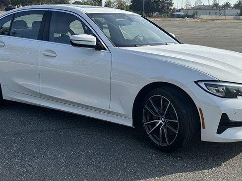 Used 2019 BMW 330i Sedan w/ Driving Assistance Package image 6