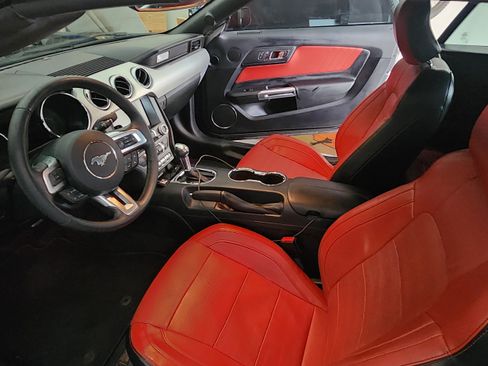 Used 2016 Ford Mustang GT Premium w/ Equipment Group 401A image 5