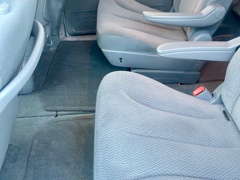 Used 2007 Dodge Grand Caravan SE w/ Popular Equipment Group I FWD image 13