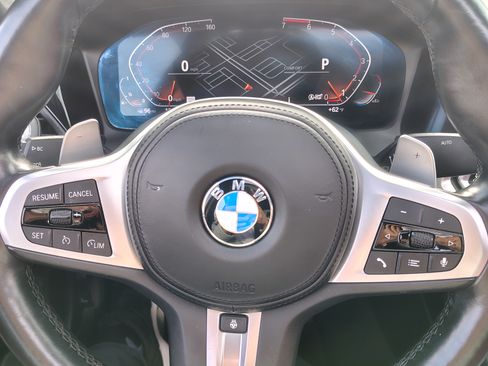 Used 2022 BMW 330i Sedan w/ M Sport Package image 21