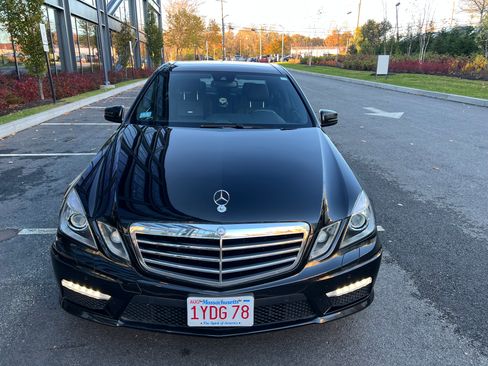 Used 2013 Mercedes-Benz E 63 AMG Sedan image 10
