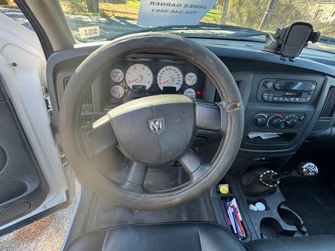 Used 2005 Dodge Ram 2500 Truck ST w/ Trailer Tow Group image 10