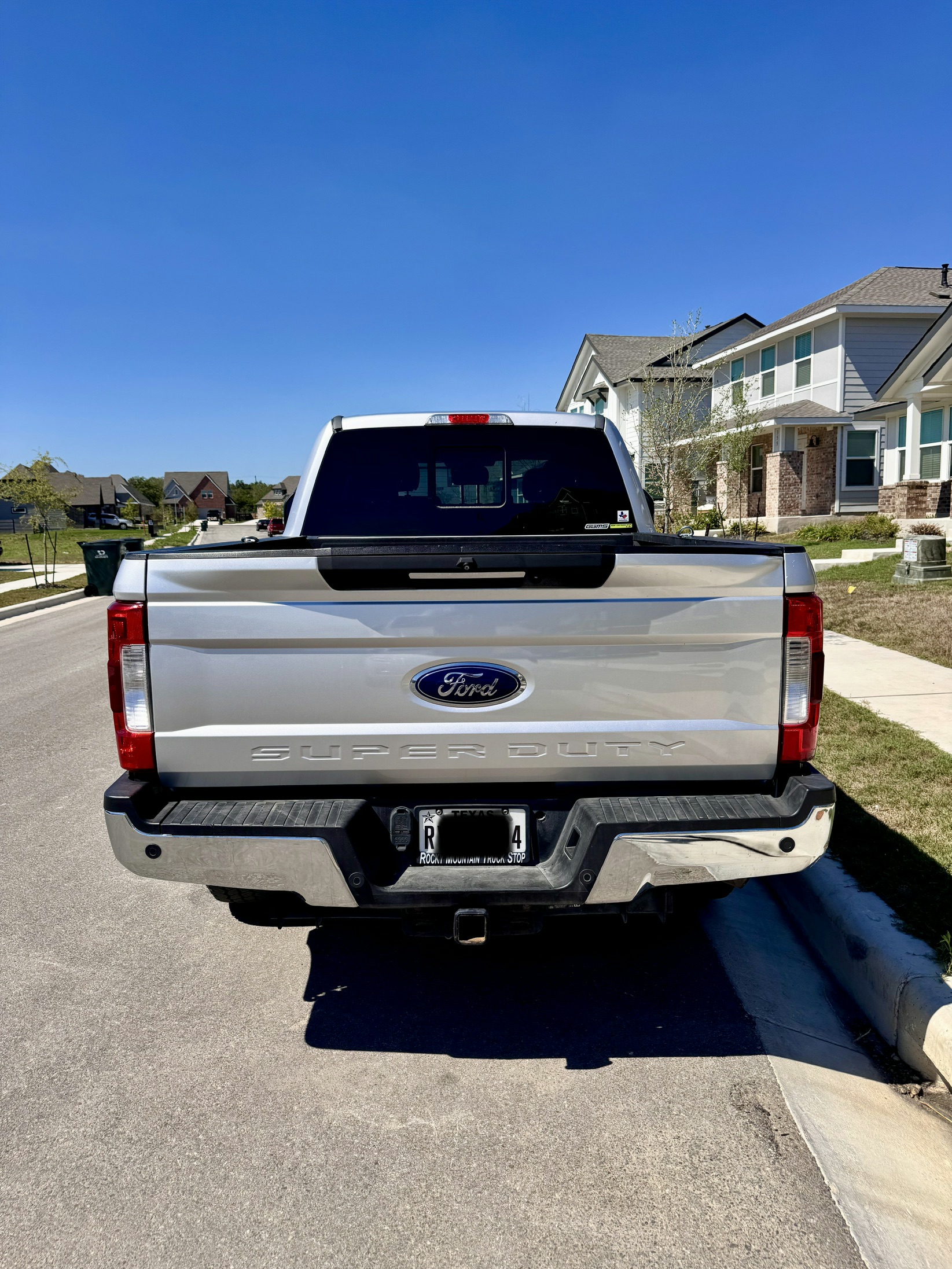Used 2018 Ford F250 Lariat w/ Lariat Ultimate Package AWD/4WD image 13