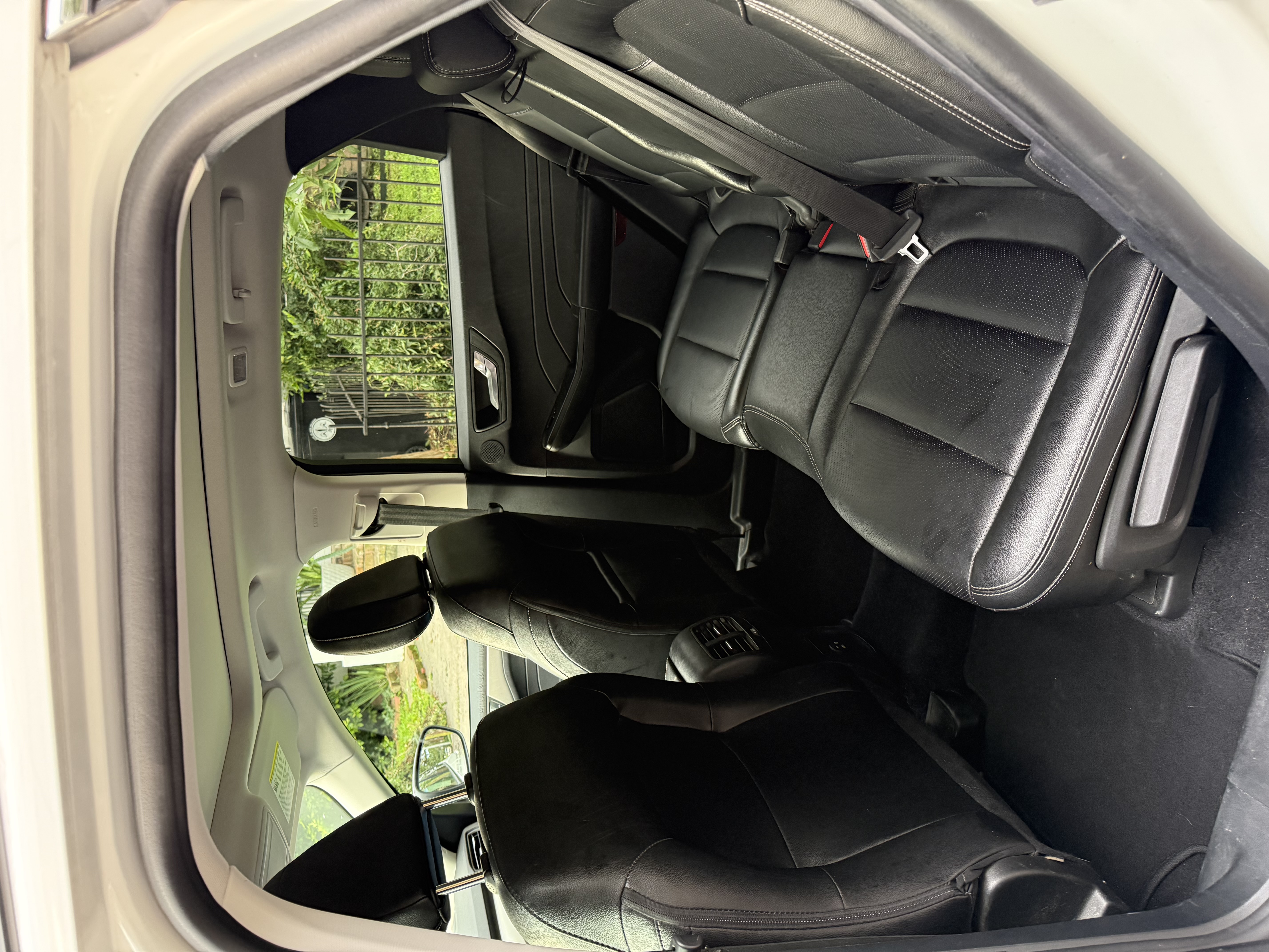 Used 2022 Ford Escape SEL w/ Technology Package FWD image 10