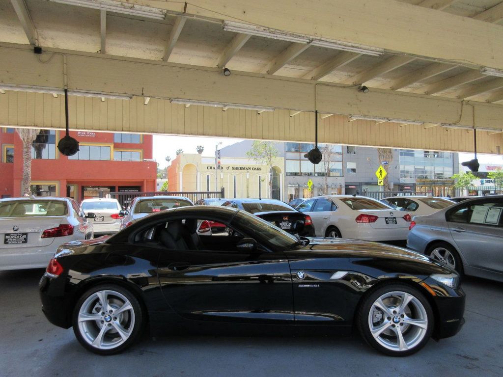 Used 2012 BMW Z4 sDrive28i RWD image 4