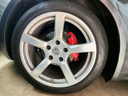 Used 2018 Porsche 718 Cayman S image 29