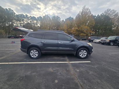 Used 2011 Chevrolet Traverse LS