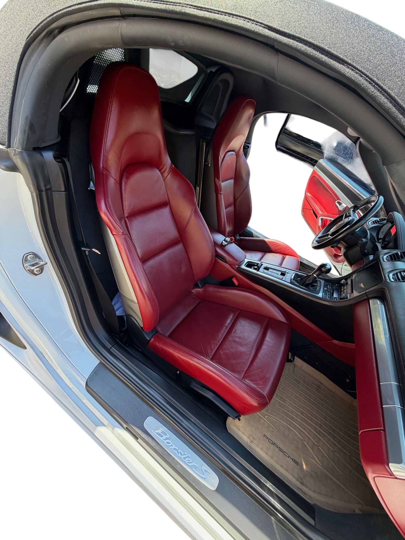 Used 2017 Porsche 718 Boxster S RWD image 2