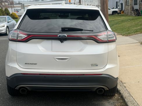 Used 2017 Ford Edge SEL w/ Equipment Group 201A AWD/4WD image 20