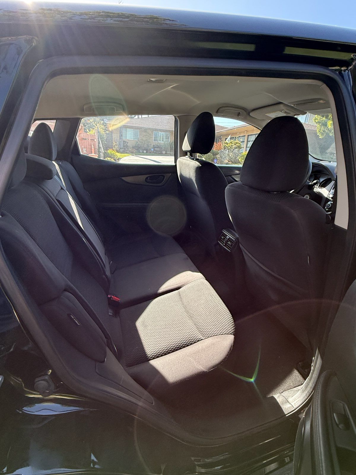 Used 2020 Nissan Rogue Sport S FWD image 14
