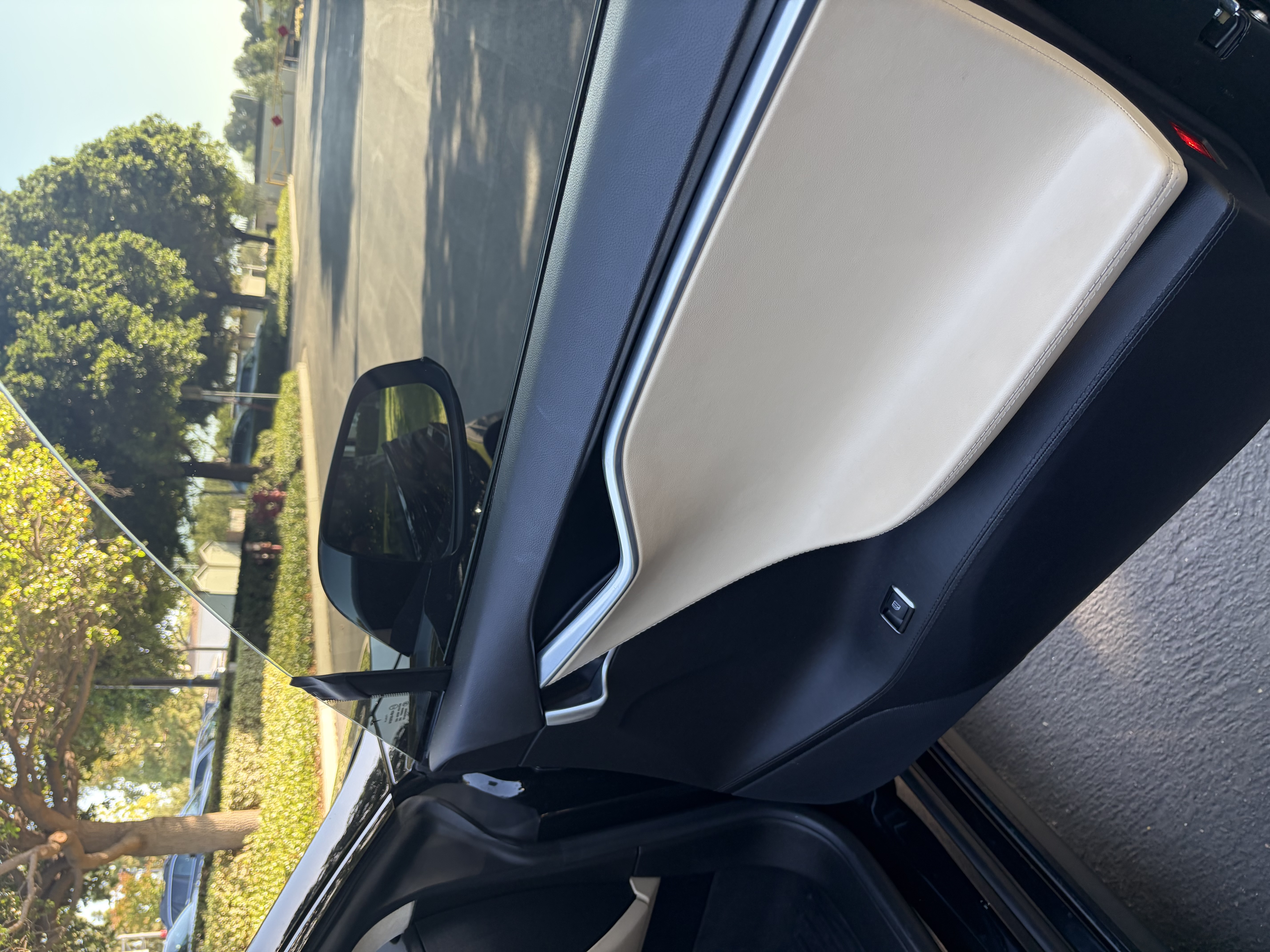Used 2013 Tesla Model S Performance RWD image 14