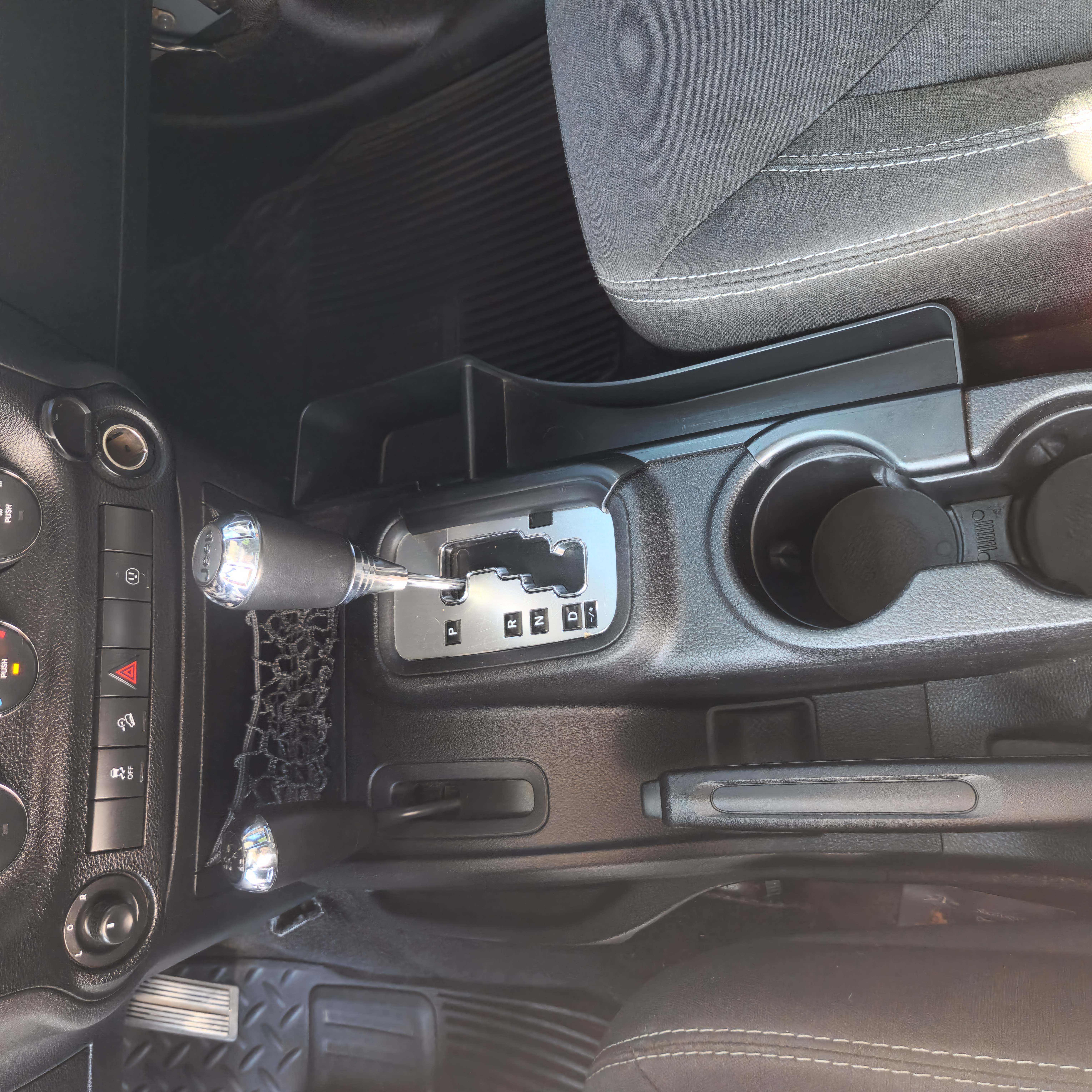Used 2014 Jeep Wrangler Unlimited Sahara w/ Trailer Tow Group AWD/4WD image 20