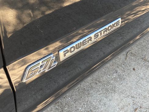 Used 2019 Ford F350 Platinum w/ Platinum Ultimate Package image 22