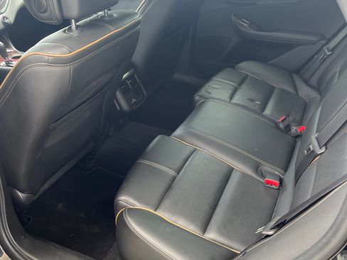 Used 2014 Chevrolet Impala LTZ FWD image 8