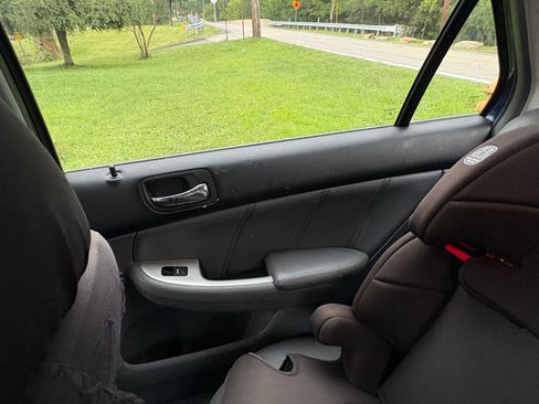 Used 2004 Honda Accord EX image 13