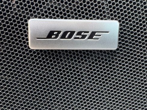 Used 2021 Chevrolet Tahoe High Country w/ Premium Package RWD image 15
