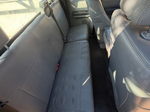 Used 2015 Ford F250 XL w/ XL Appearance Package image 5