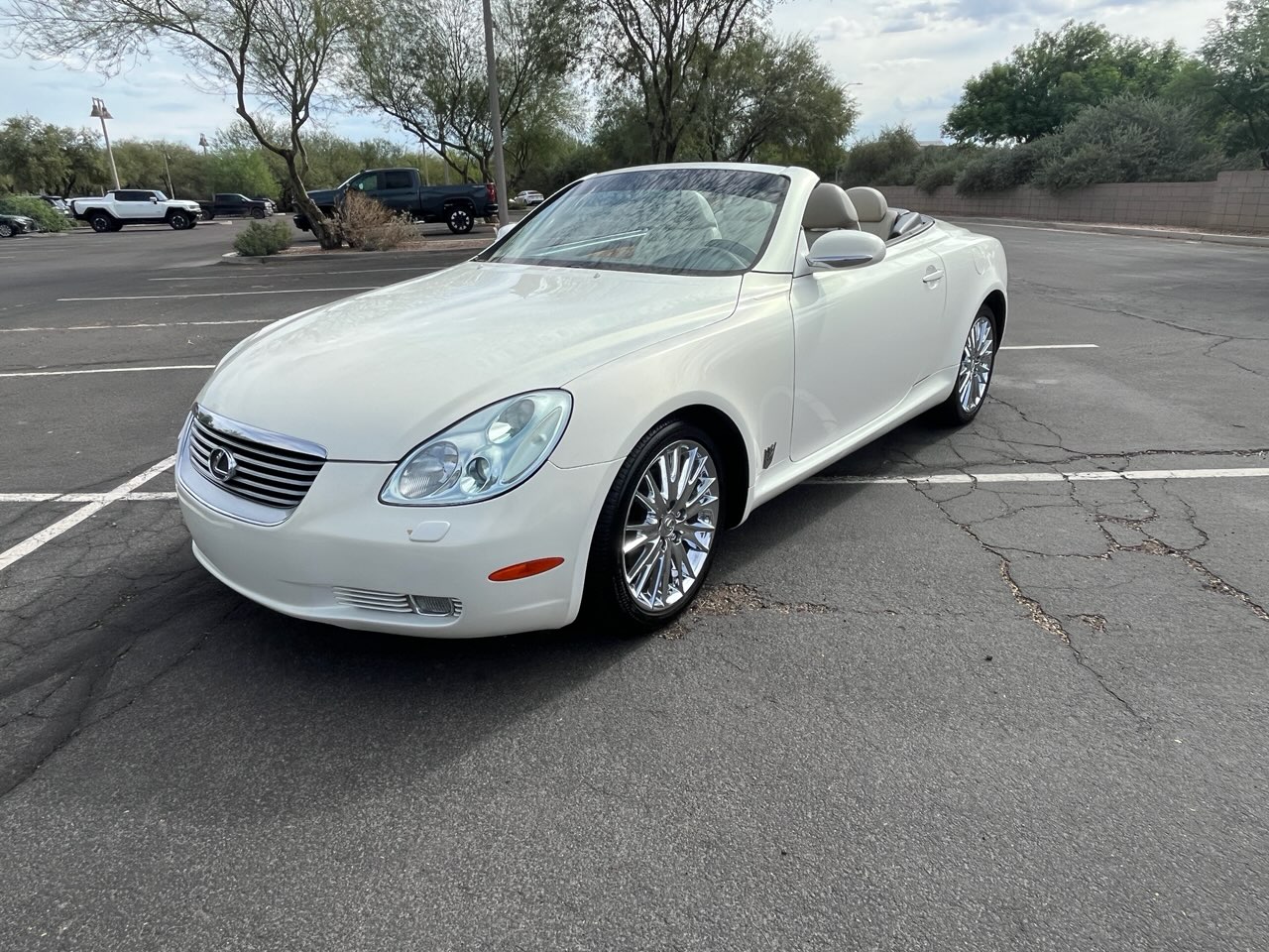 Used 2005 Lexus SC 430 Convertible w/ Preferred Accessory Pkg RWD image 1