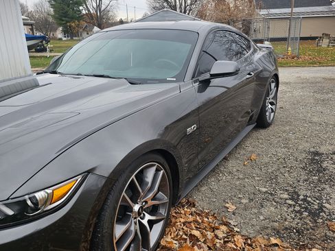 Used 2015 Ford Mustang GT Premium w/ Enhanced Security Package image 4
