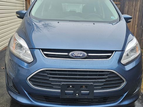 Used 2018 Ford C-MAX SE w/ Cold Weather Package image 8