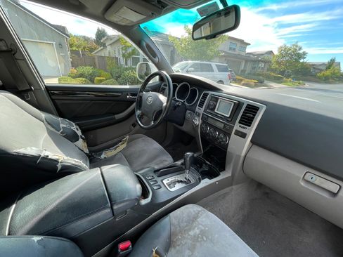 Used 2008 Toyota 4Runner Sport AWD/4WD image 6