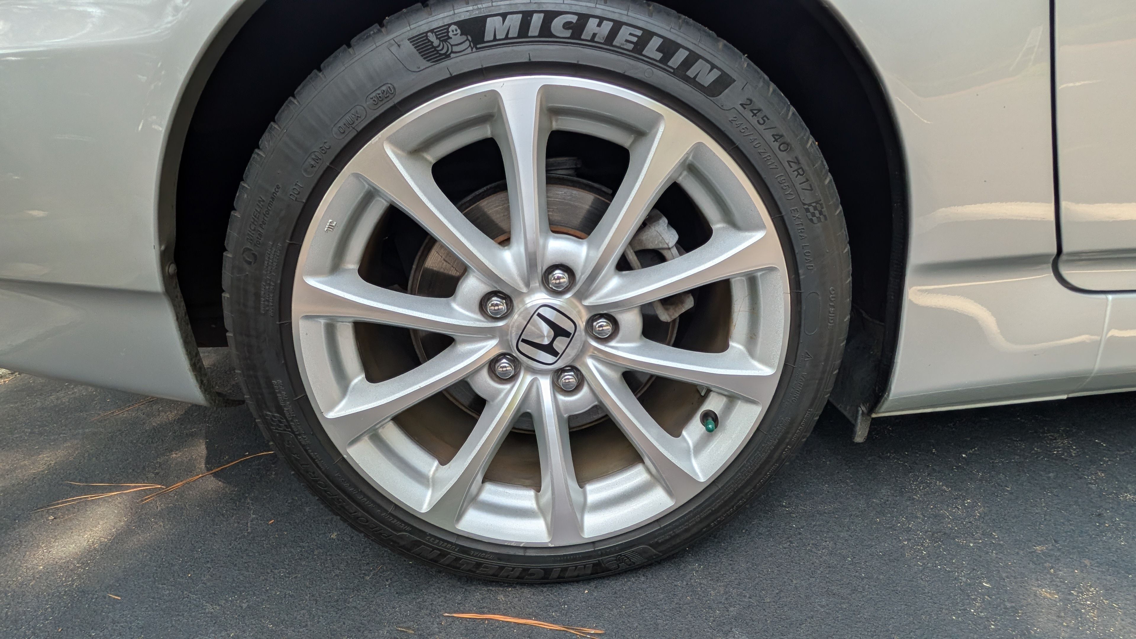 Used 2006 Honda S2000 image 16