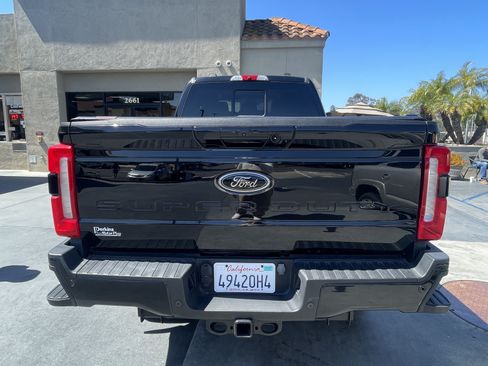 Used 2024 Ford F250 Lariat w/ Lariat Ultimate Package image 10