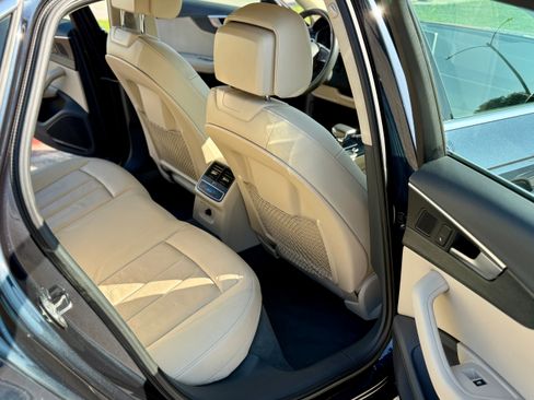 Used 2018 Audi A4 2.0T Ultra Premium Plus w/ Premium Plus Package image 9