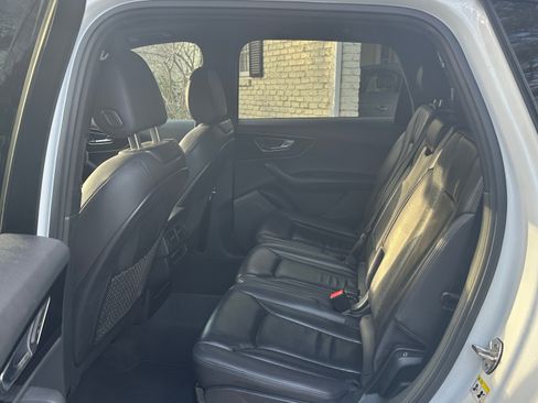 Used 2017 Audi Q7 3.0T Premium Plus w/ Premium Plus Package image 20
