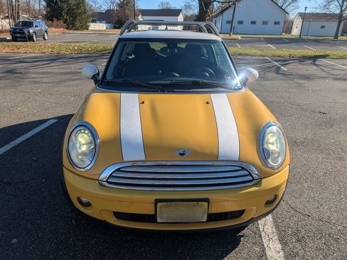 Used 2009 MINI Cooper Hardtop image 2