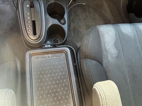 Used 2004 Pontiac Aztek 2WD w/ 1SC Preferred Equipment Group image 19