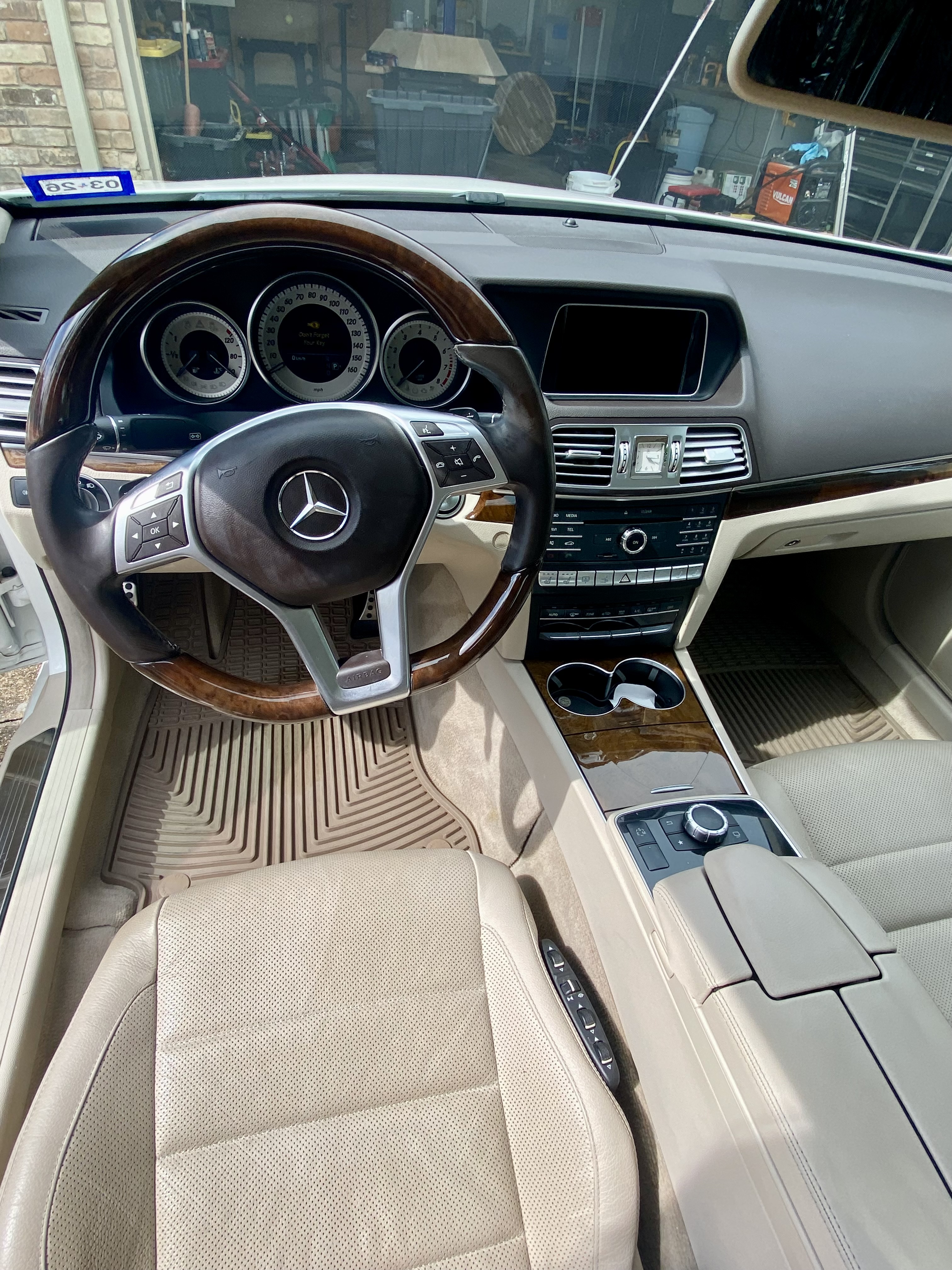 Used 2017 Mercedes-Benz E 400 Coupe image 14