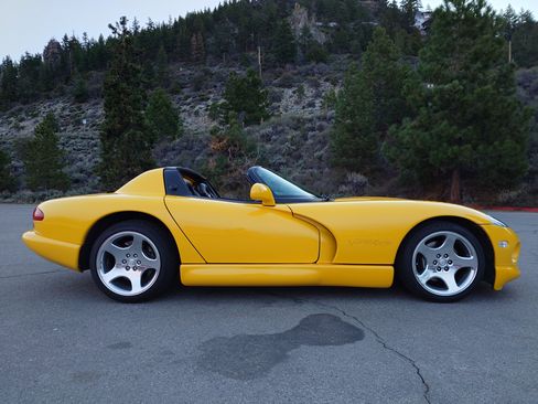 Used 2001 Dodge Viper RT/10 RWD image 13