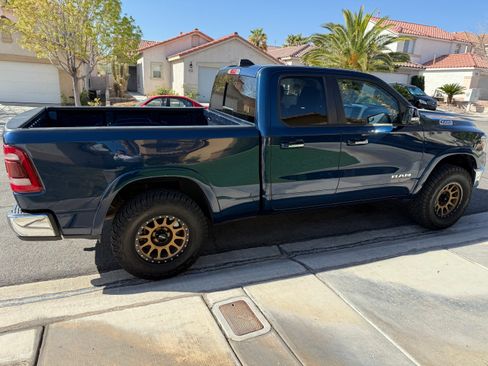 Used 2020 RAM 1500 Laramie image 6