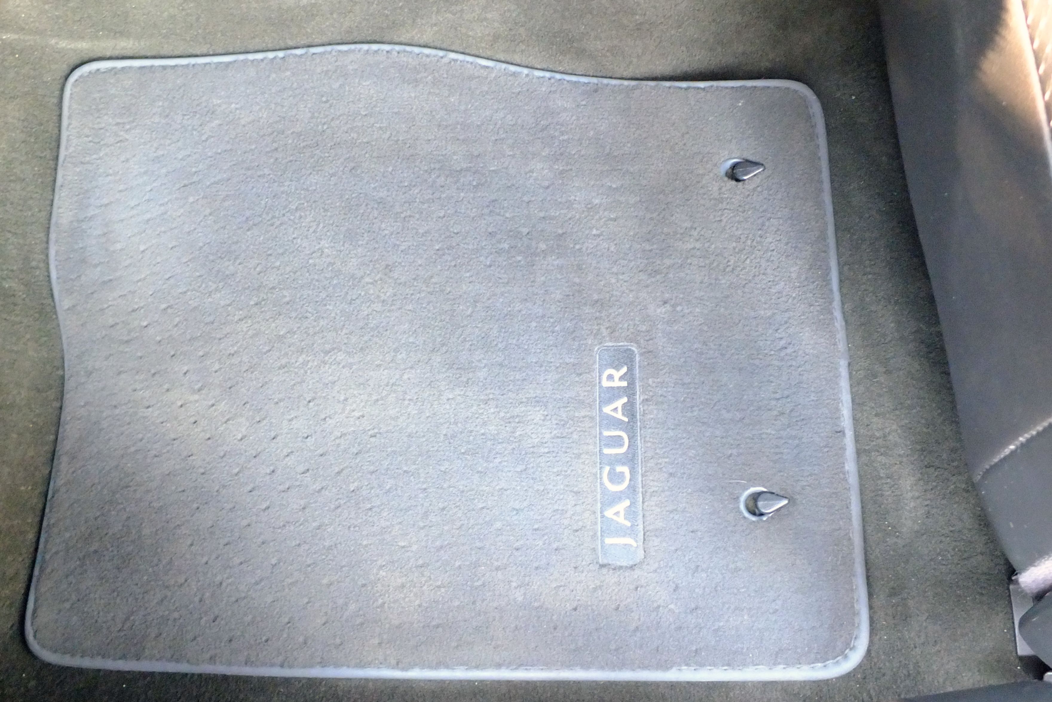 Used 2013 Jaguar XK Coupe RWD image 24