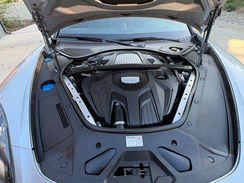 Used 2018 Porsche Panamera image 15