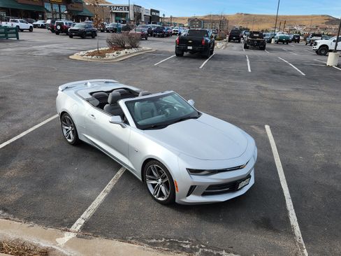 Used 2016 Chevrolet Camaro LT image 17