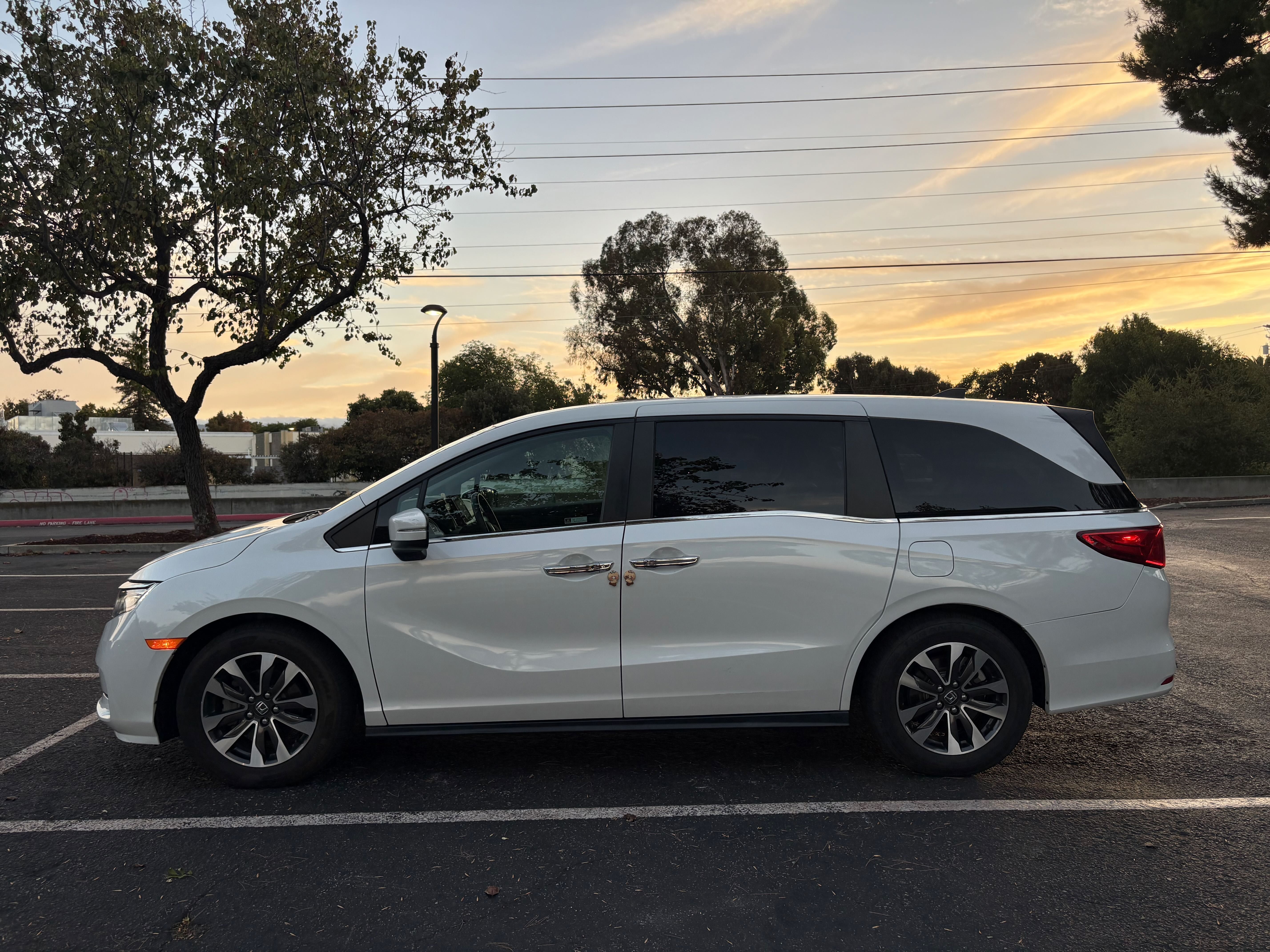 Used 2022 Honda Odyssey EX-L image 4