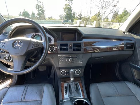 Used 2010 Mercedes-Benz GLK 350 4MATIC image 8