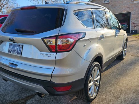 Used 2017 Ford Escape Titanium image 6
