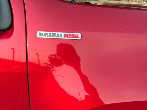 Used 2017 Chevrolet Colorado Z71 AWD/4WD image 6